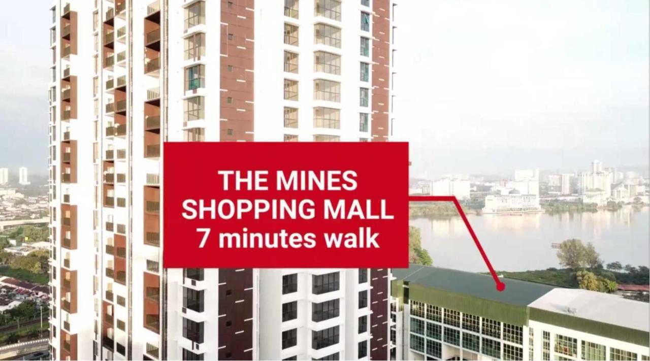 Mines Astetica Lake View Condo Seri Kembangan V1 المظهر الخارجي الصورة