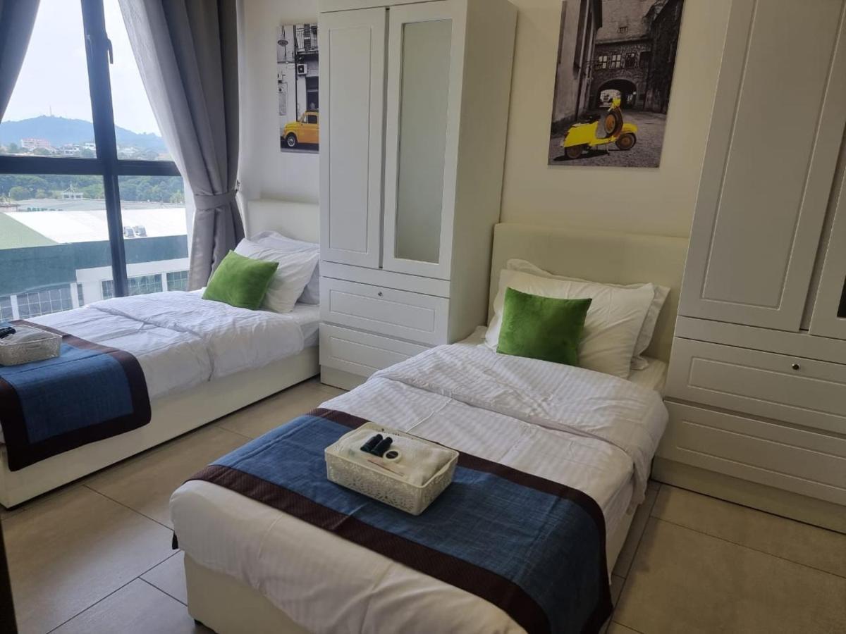 Mines Astetica Lake View Condo Seri Kembangan V1 المظهر الخارجي الصورة